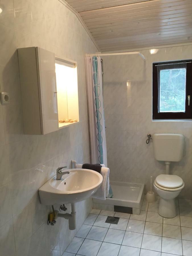 Apartmani Lisac Baška Kültér fotó